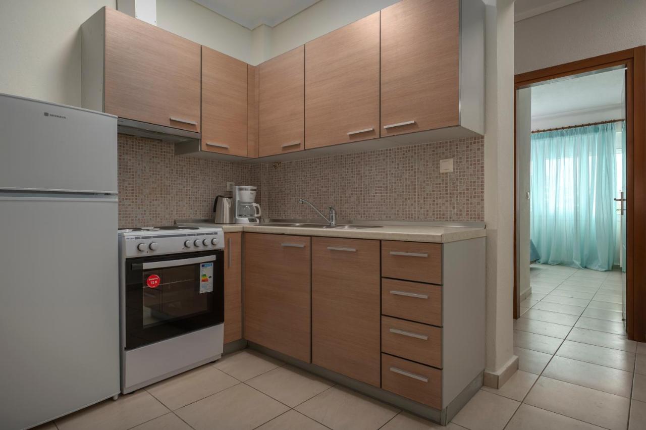 Kosmos Service Apartment Family City Center 4C テッサロニキ エクステリア 写真